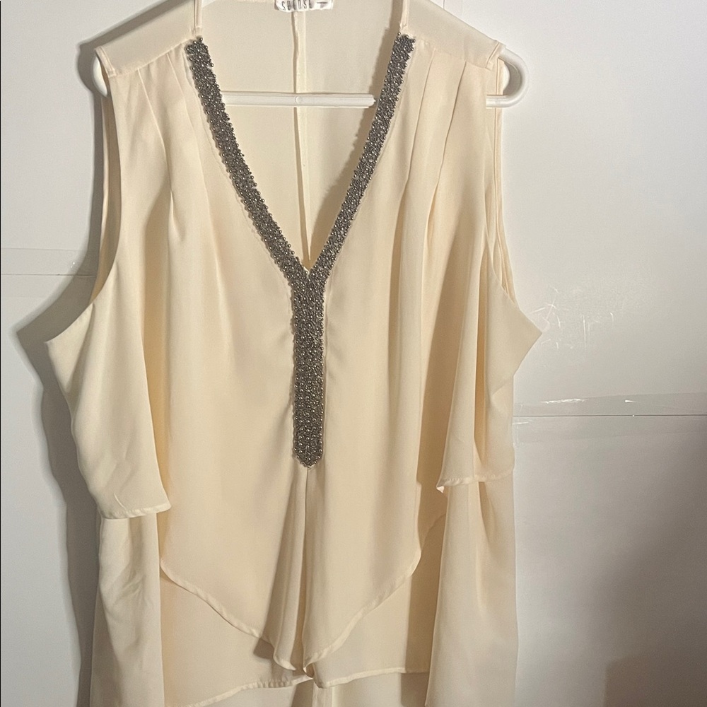 😄Plus size beaded flowing blouse Spence party blouse